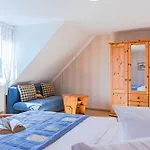 Darsswaldradler Holiday home *